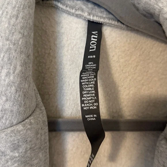 Vuori Gray Long Coat - Picture 3 of 3